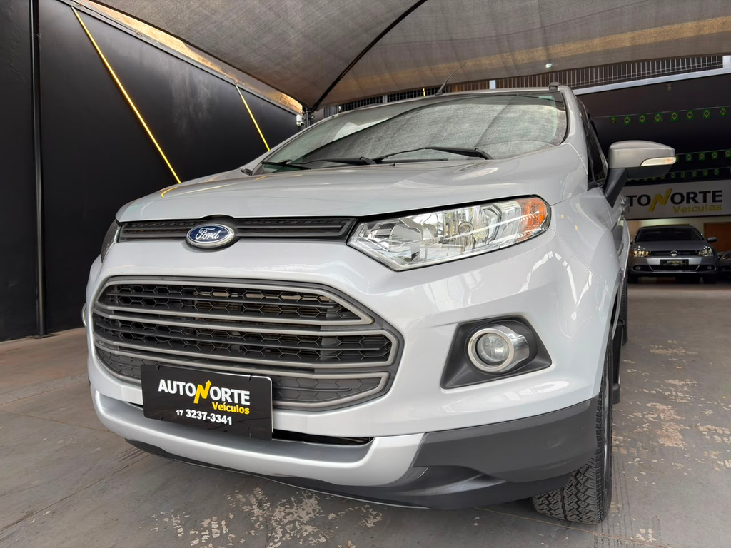 Ford EcoSport Prata