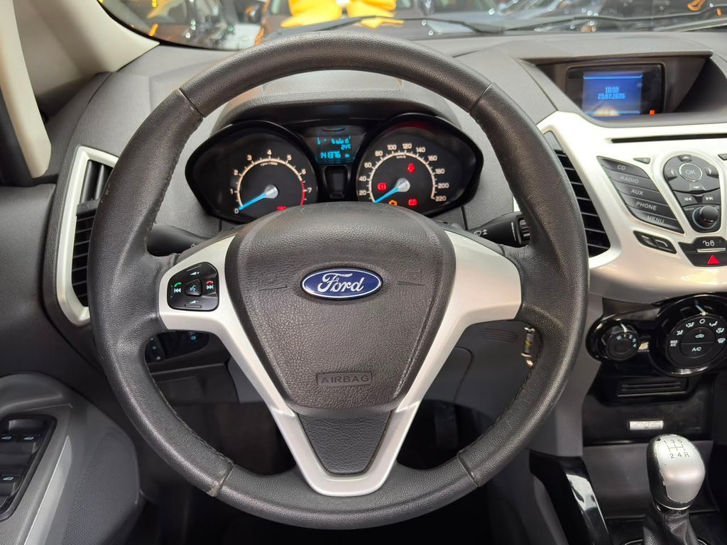 Ford EcoSport Prata