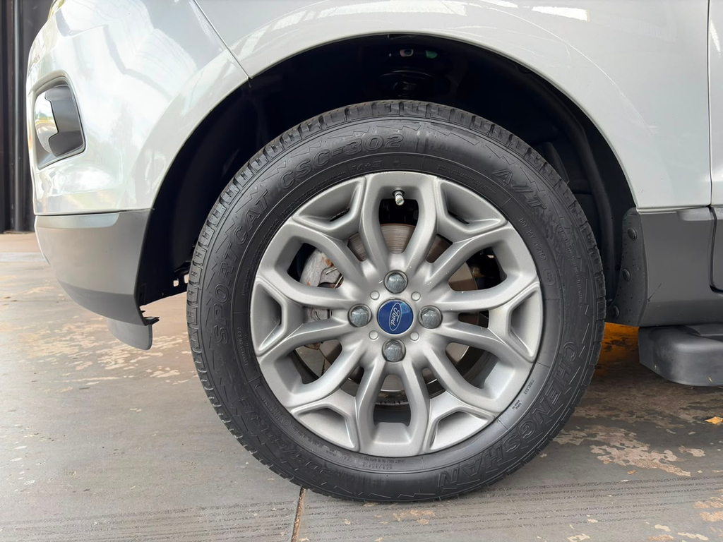 Ford EcoSport Prata