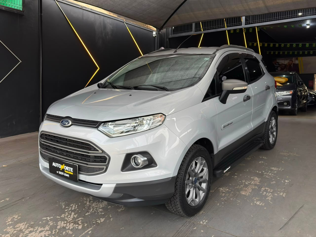 Ford EcoSport Prata