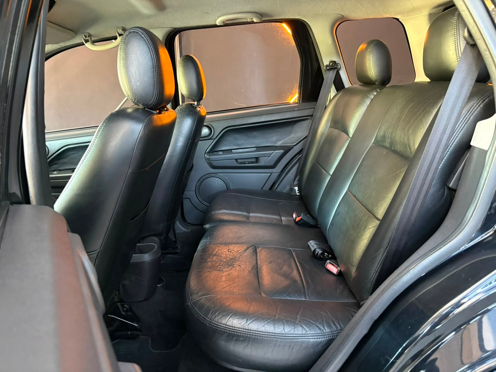 Ford EcoSport Preto