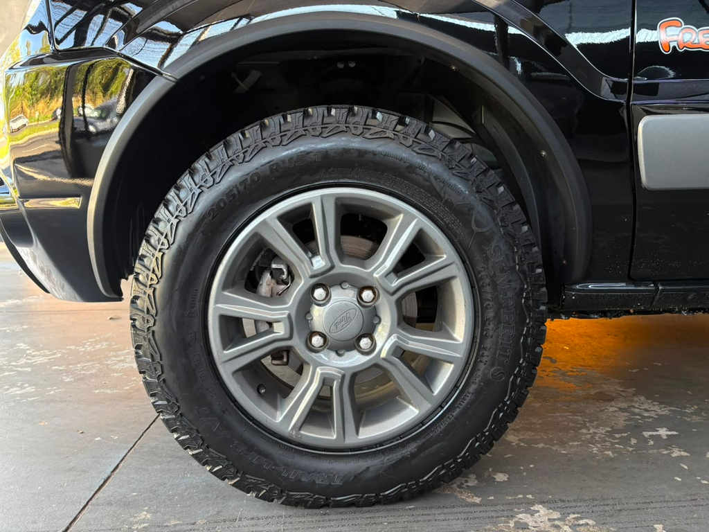 Ford EcoSport Preto