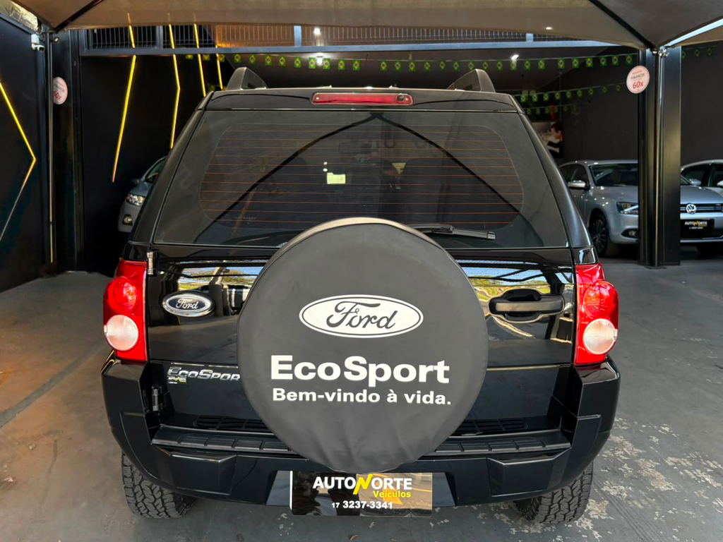 Ford EcoSport Preto