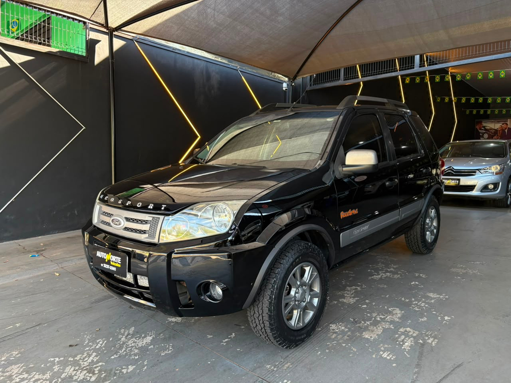 Ford EcoSport Preto