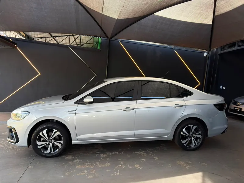 Volkswagen Virtus Prata