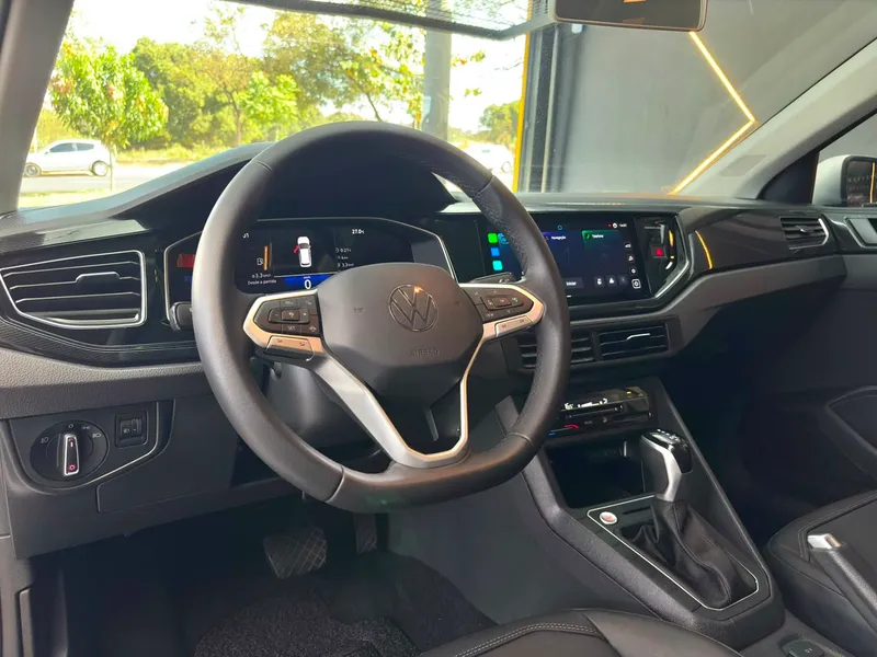 Volkswagen Virtus Prata