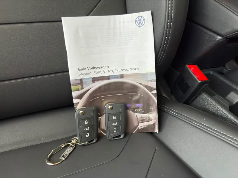 Volkswagen Virtus Prata
