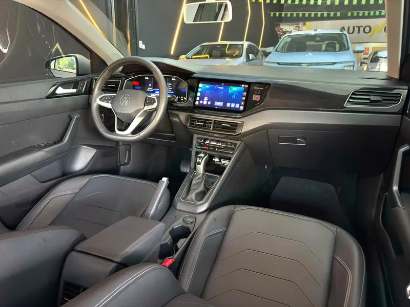 Volkswagen Virtus Prata