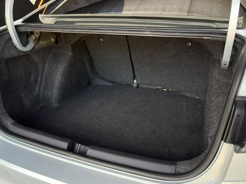 Volkswagen Virtus Prata