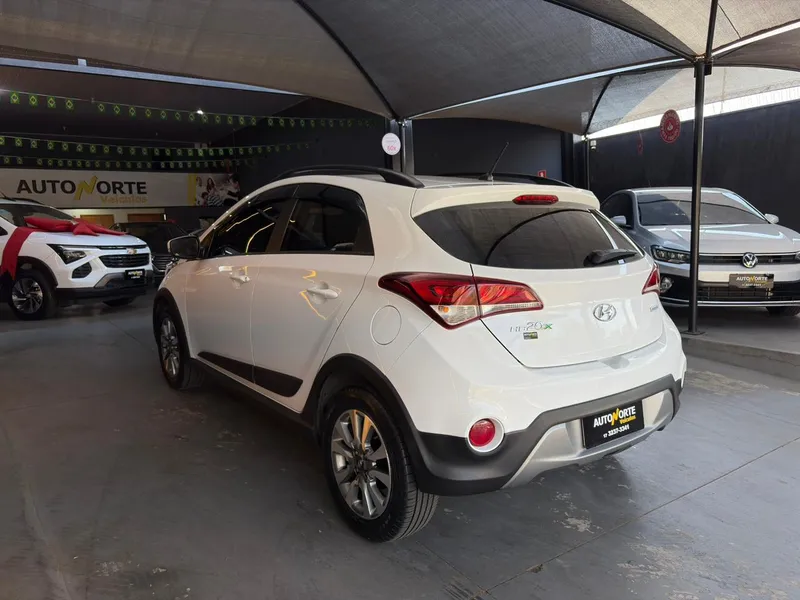 Hyundai HB20X Branco