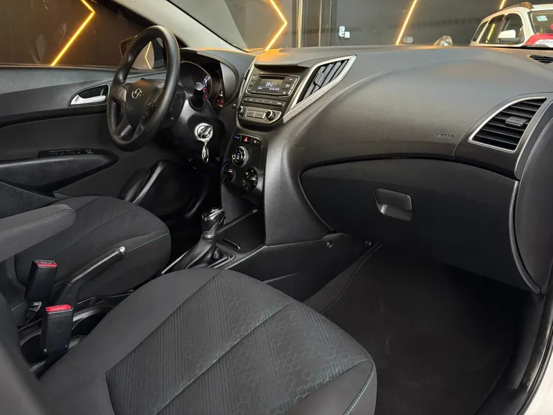Hyundai HB20X Branco
