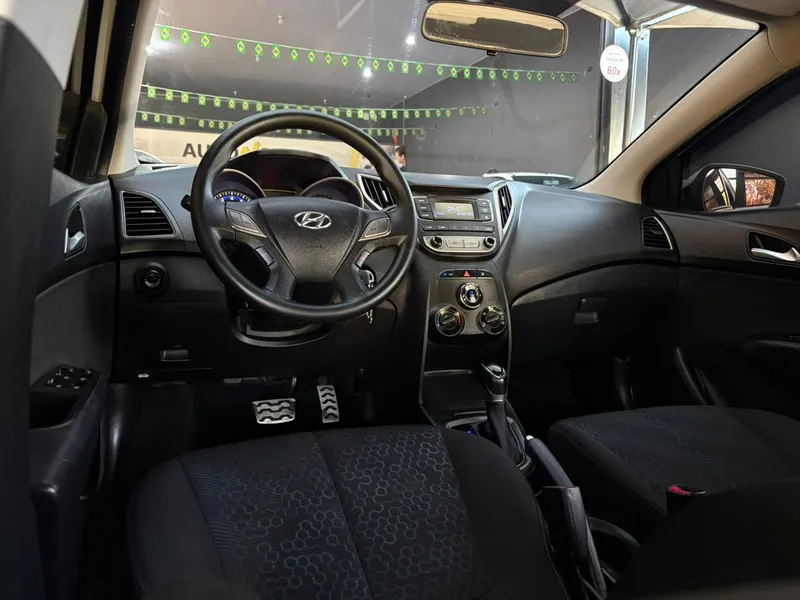 Hyundai HB20X Branco