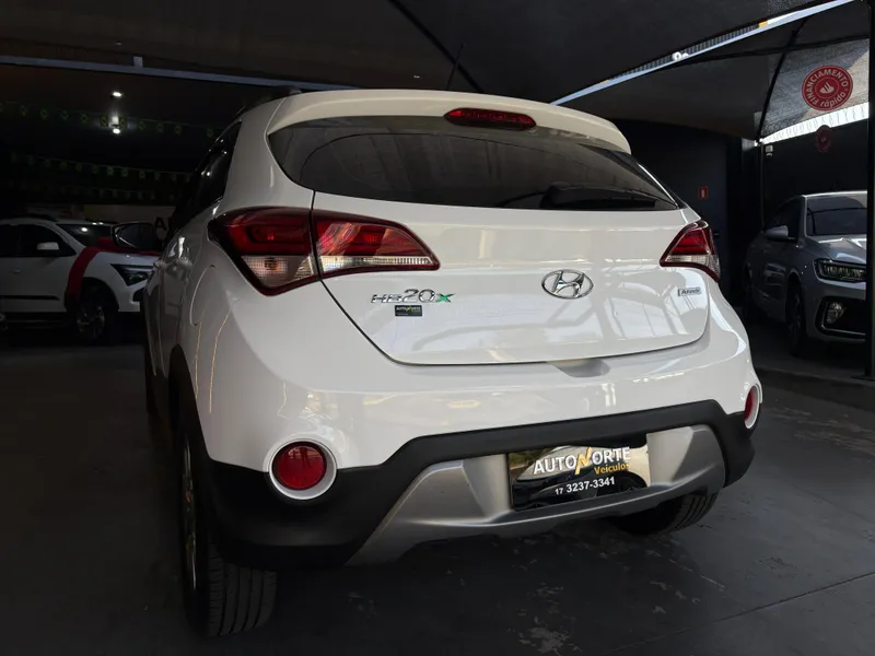 Hyundai HB20X Branco