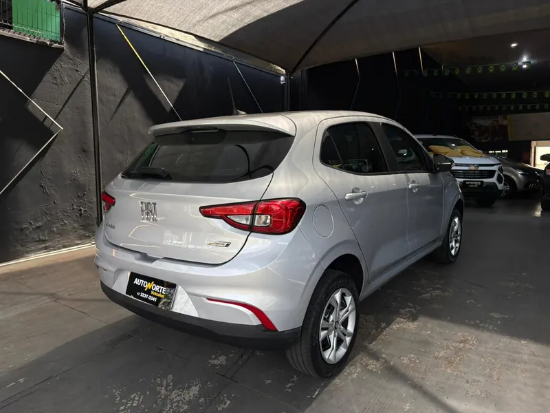Fiat Argo Prata