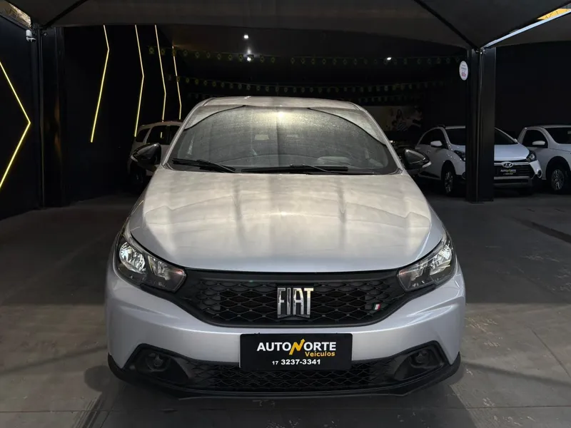 Fiat Argo Prata
