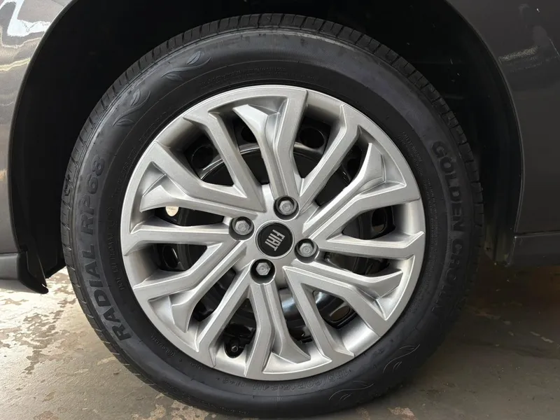 Fiat Argo Cinza