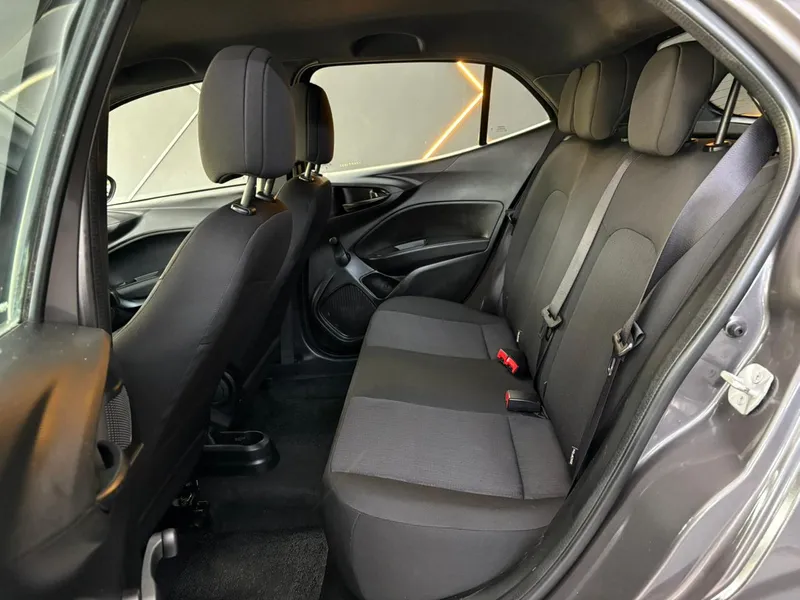Fiat Argo Cinza