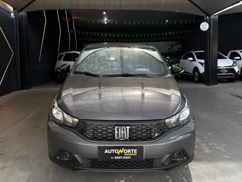 Fiat Argo Cinza