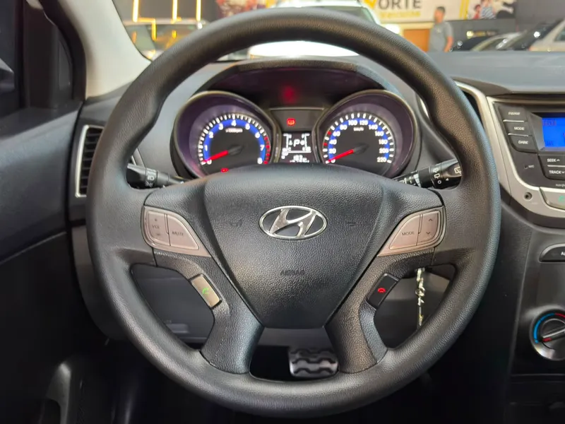 Hyundai HB20X Branco