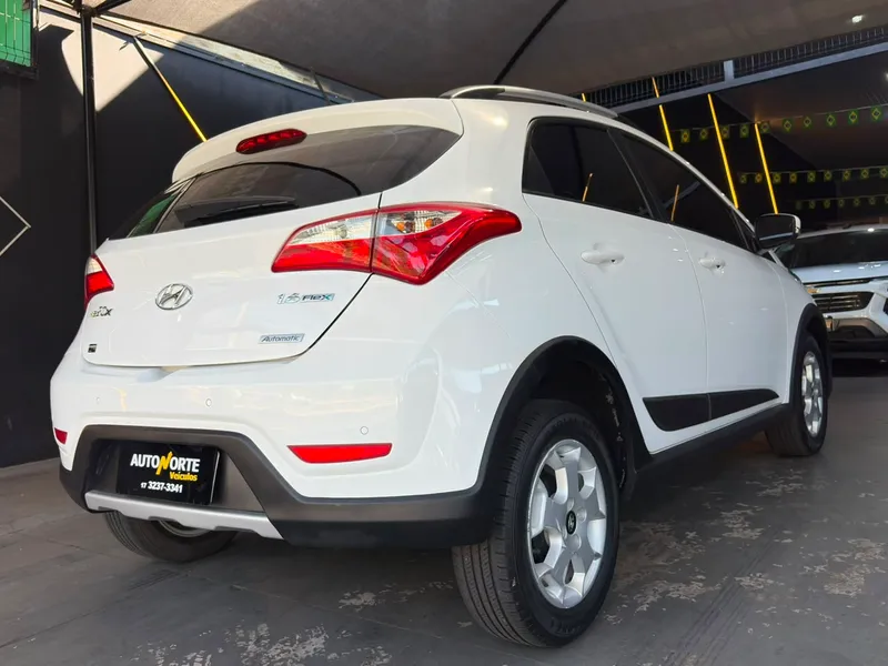 Hyundai HB20X Branco