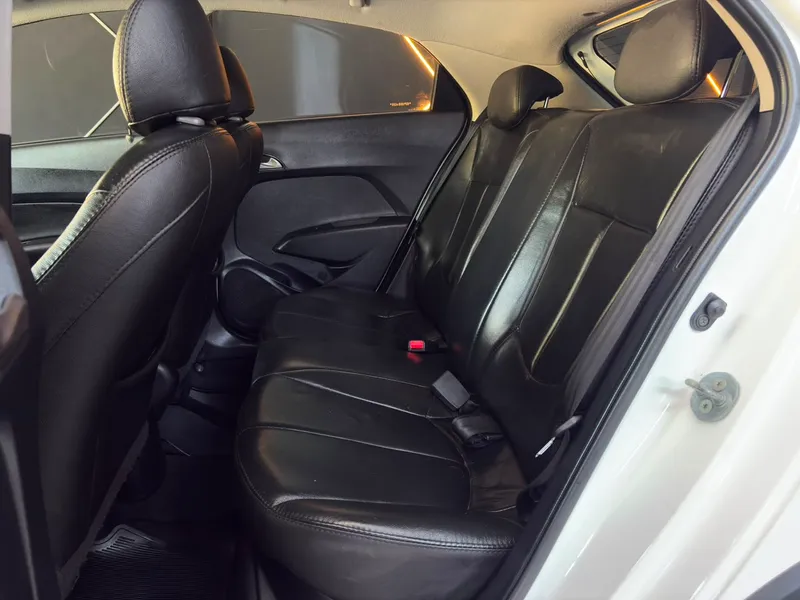 Hyundai HB20X Branco