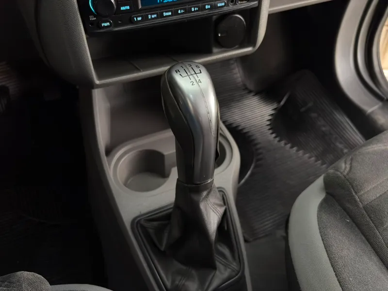 Chevrolet Agile Bege
