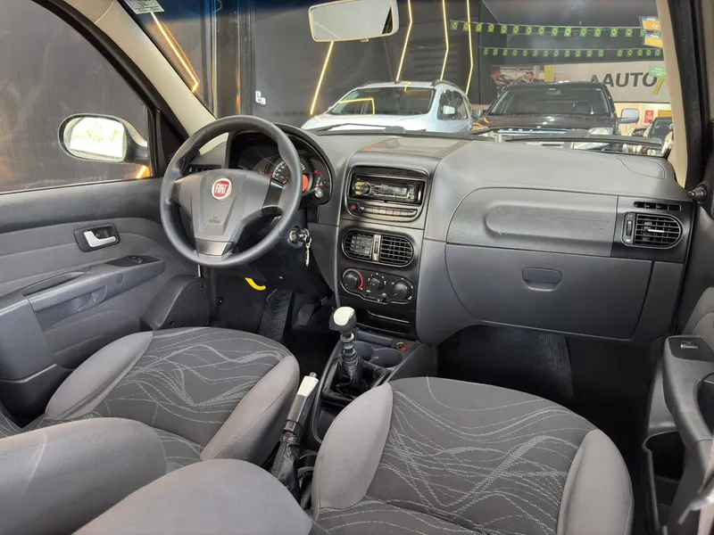 Fiat Siena Bege