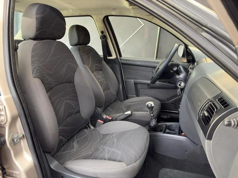 Fiat Siena Bege