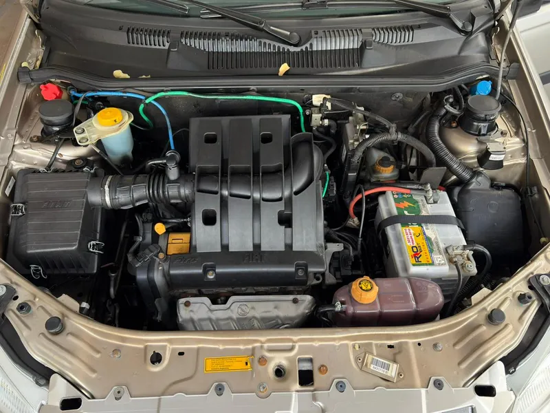 Fiat Siena Bege