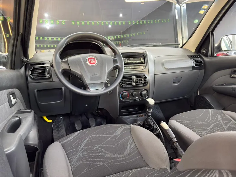 Fiat Siena Bege