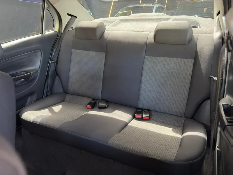 Volkswagen Voyage Prata