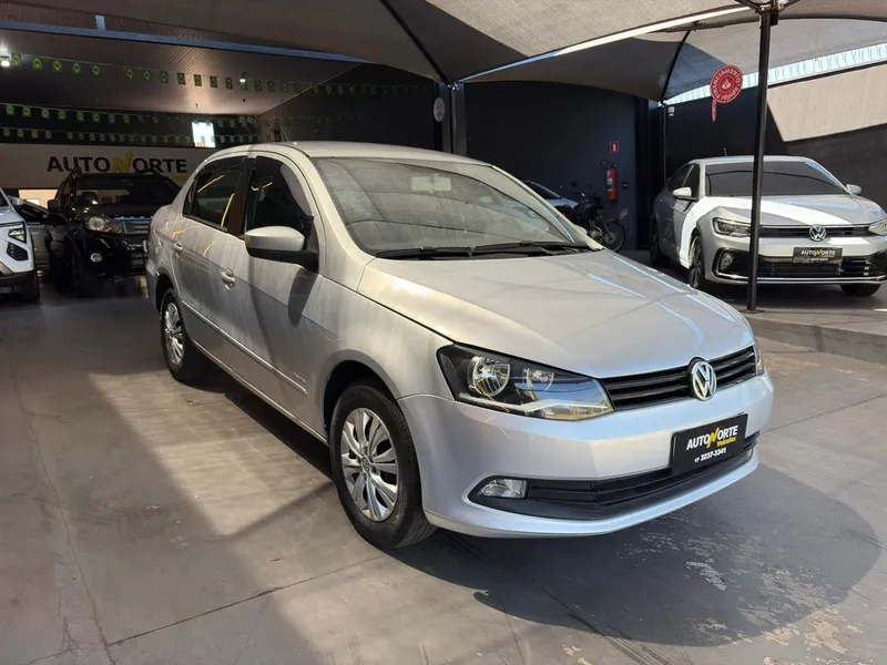 Volkswagen Voyage Prata