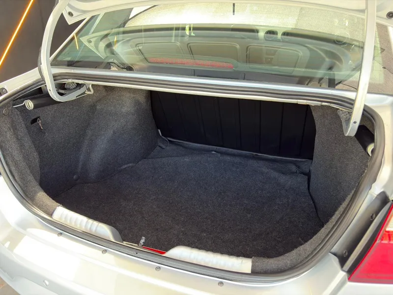 Volkswagen Voyage Prata