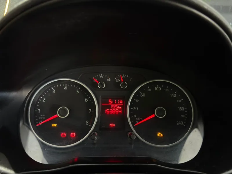 Volkswagen Voyage Prata