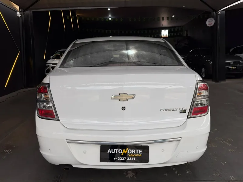 Chevrolet Cobalt Branco