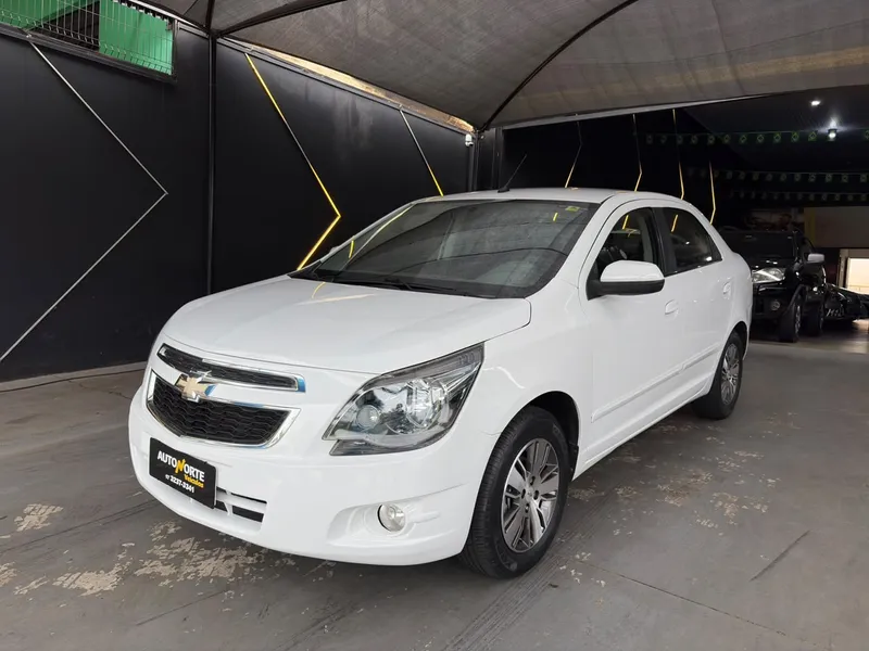 Chevrolet Cobalt Branco