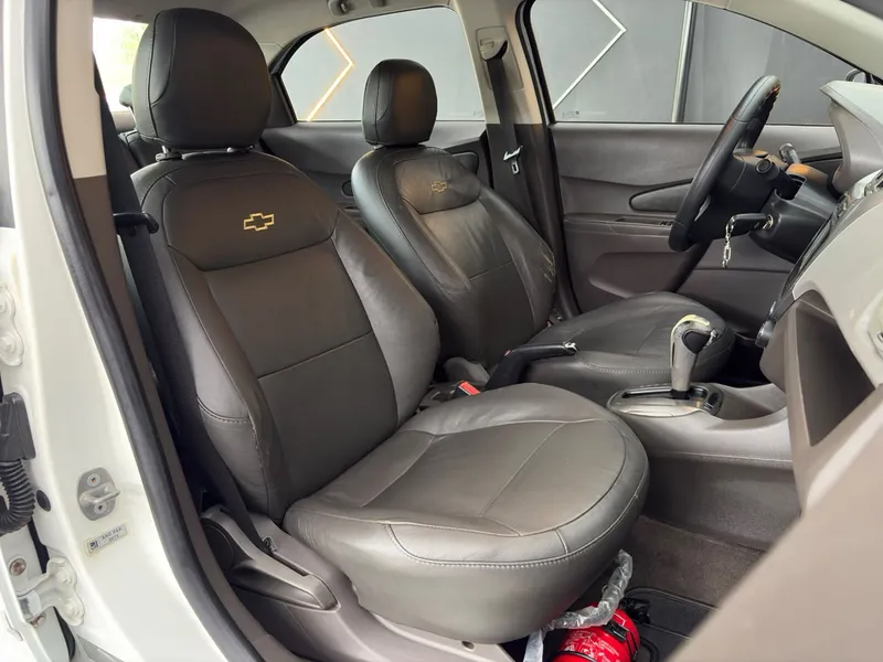 Chevrolet Cobalt Branco