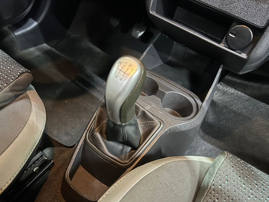 Chevrolet Montana Branco