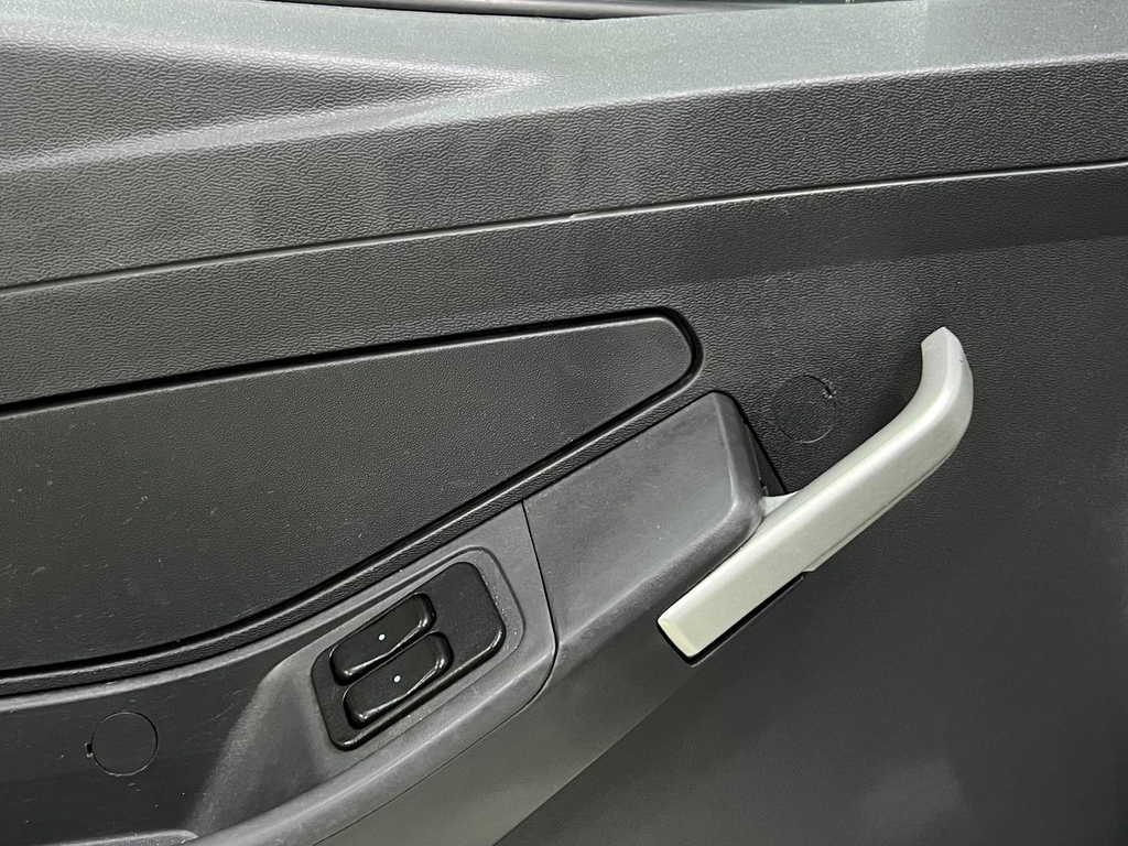 Chevrolet Montana Branco