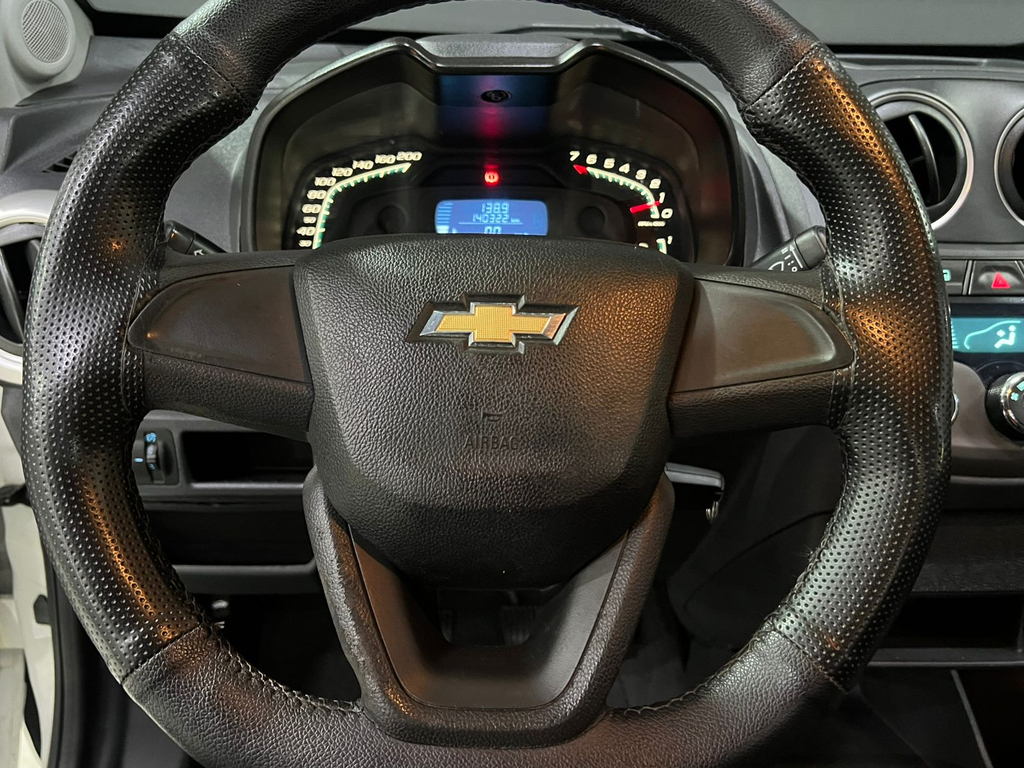 Chevrolet Montana Branco