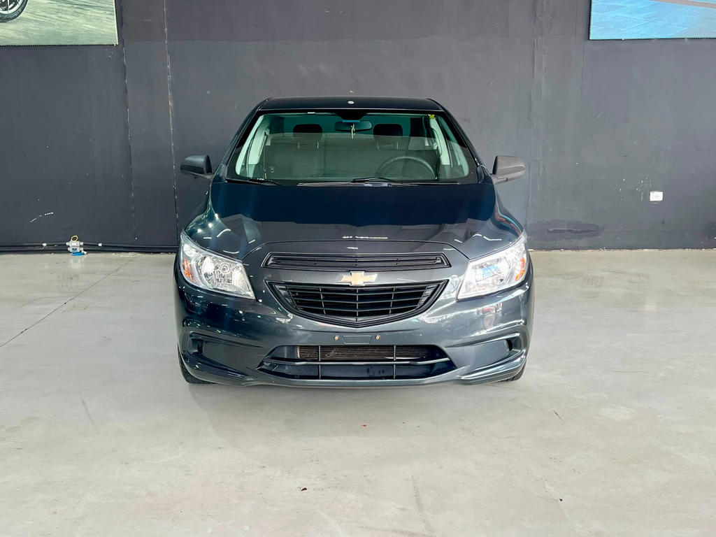 Chevrolet Prisma Cinza