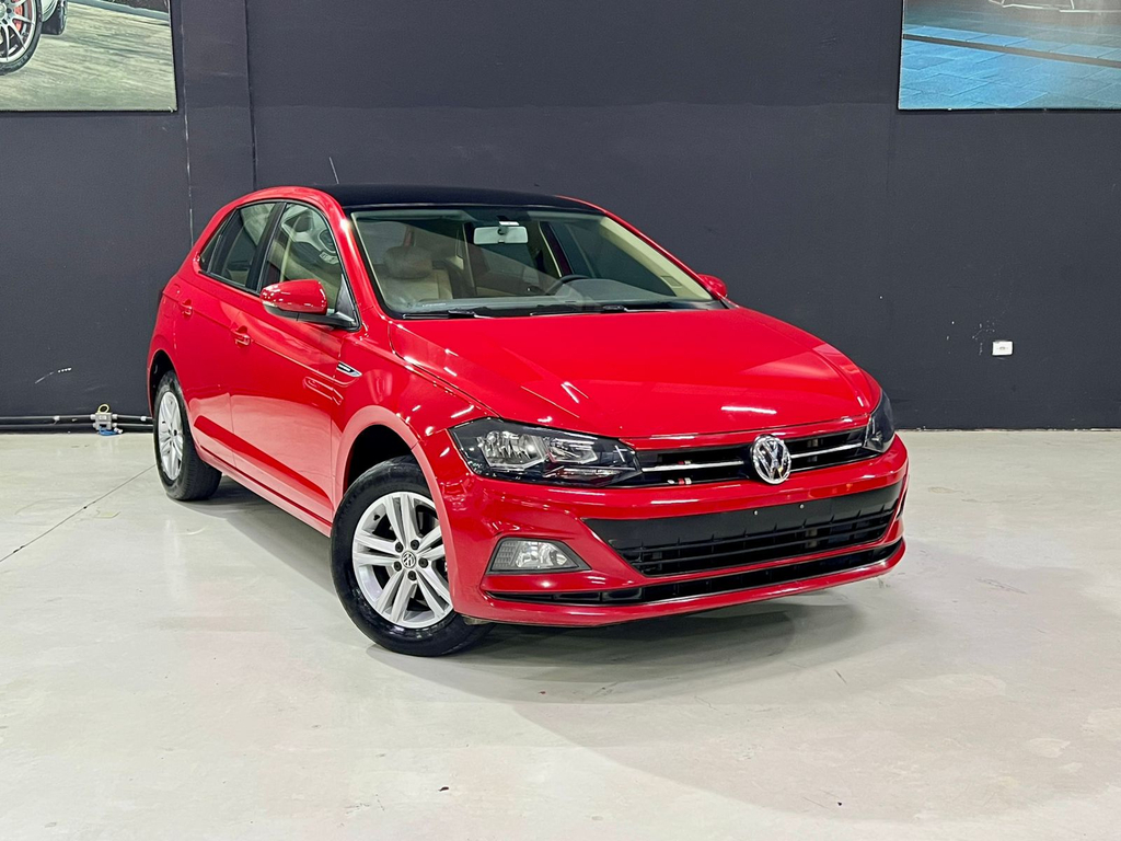 Volkswagen Polo Hatch Vermelho