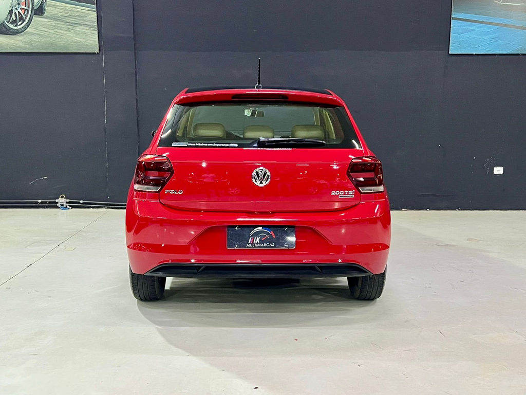 Volkswagen Polo Hatch Vermelho