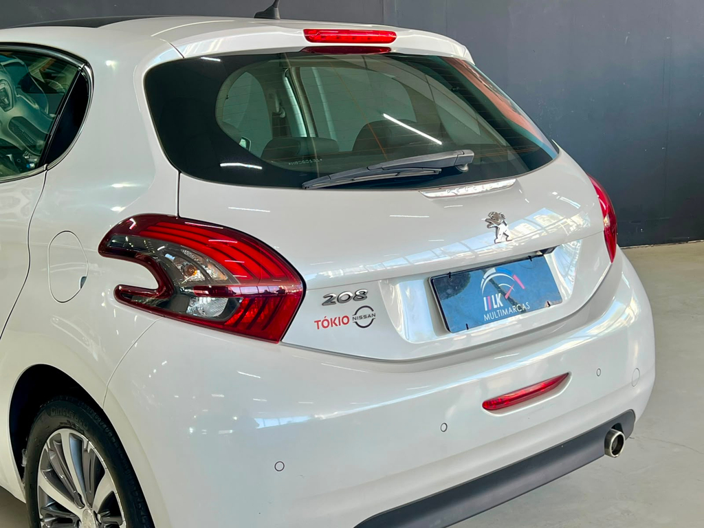 Peugeot 208 Branco