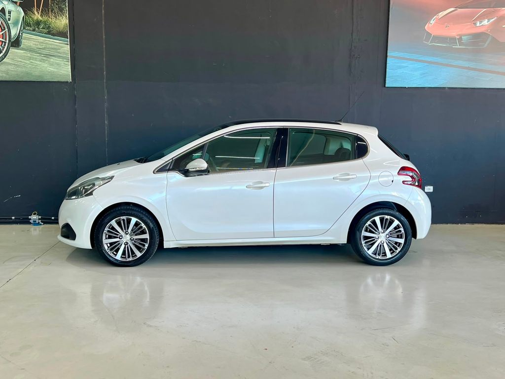 Peugeot 208 Branco