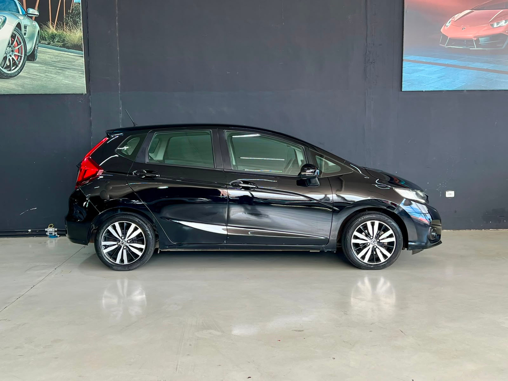 Honda Fit Preto