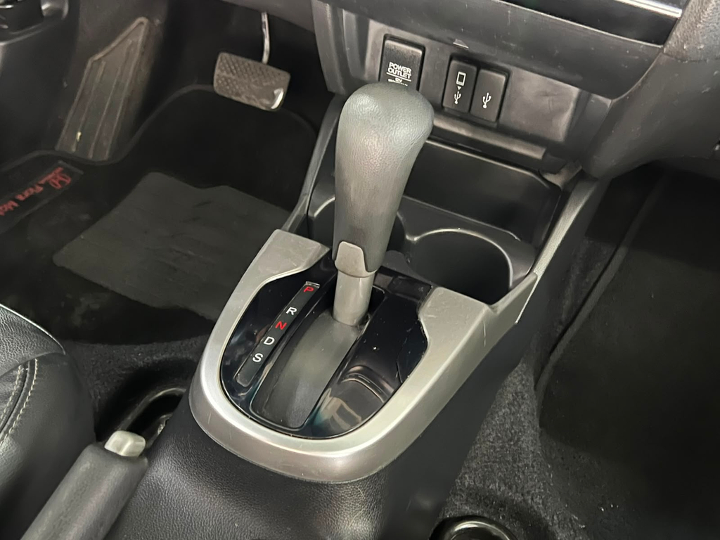 Honda Fit Preto