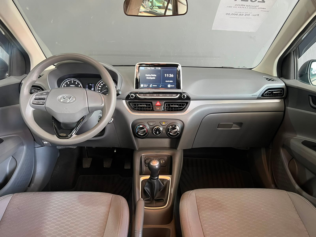 Hyundai HB20S Cinza