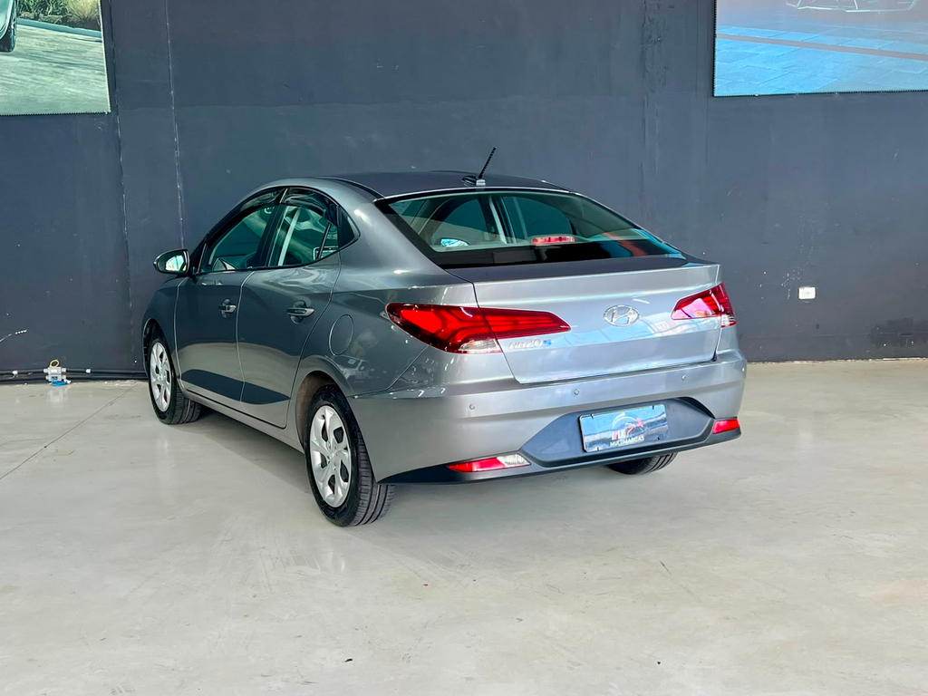 Hyundai HB20S Cinza