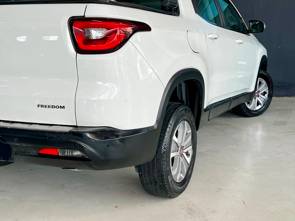 Fiat Toro Branco